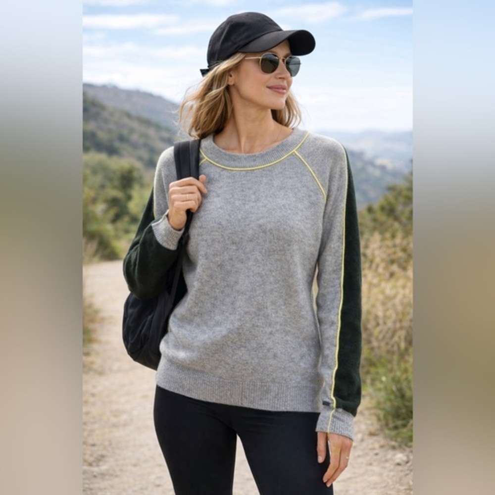 AQUA Cashmere Colorblock Crewneck Sweater S Gray Green 100% Cashmere Preppy Luxe